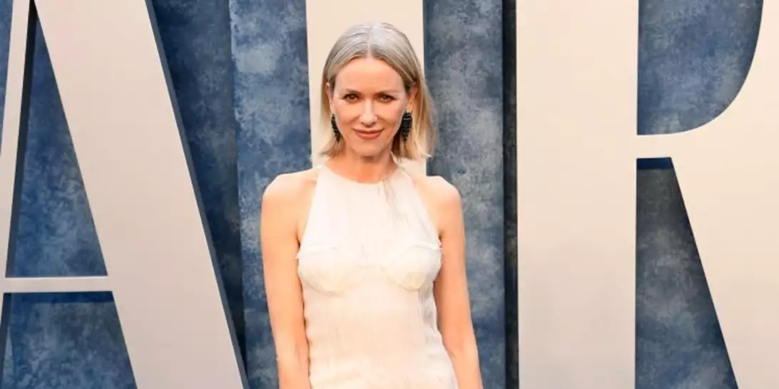 Naomi Watts | Παντρεύτηκε ξανά τον Billy Crudup, όμως, αυτό που εντυπωσίασε ήταν το νυφικό της