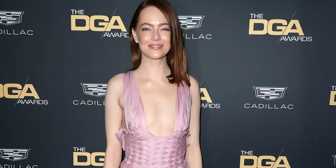 Emma Stone | To ροζ φόρεμα που επέλεξε σε βραδιά βραβείων