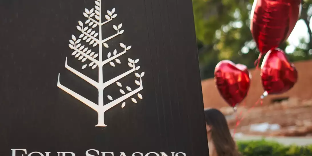 Η αγάπη σε τρεις πράξεις | Το Four Seasons Astir Palace Hotel γιορτάζει τον Άγιο Βαλεντίνο με τρία ξεχωριστά events