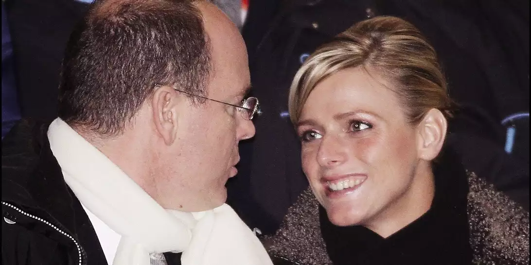 Throwback | Όταν ο πρίγκιπας Αλβέρτος και η πριγκίπισσα Charlene πραγματοποιήσαν την πρώτη τους δημόσια εμφάνιση στους Ολυμπιακούς Αγώνες του 2006