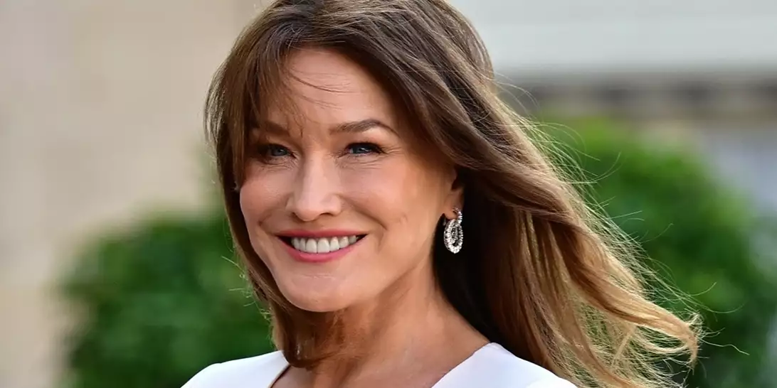 Οι πιο κολακευτικές ανοιξιάτικες σκιές ματιών για γυναίκες άνω των 50