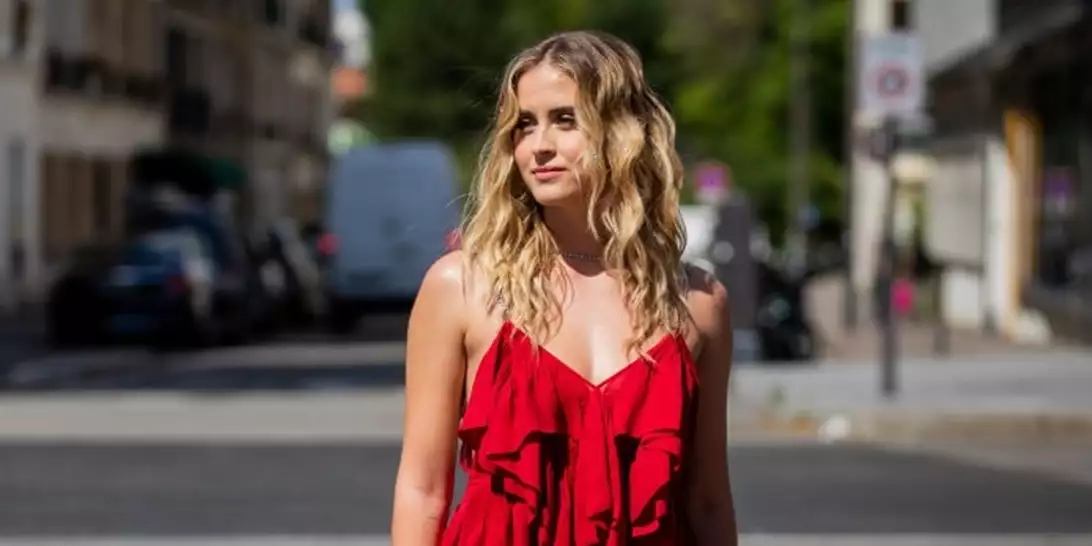 Wedding Season | Τα κυματιστά hair looks που θα σας αναδείξουν στην πιο κομψή καλεσμένη