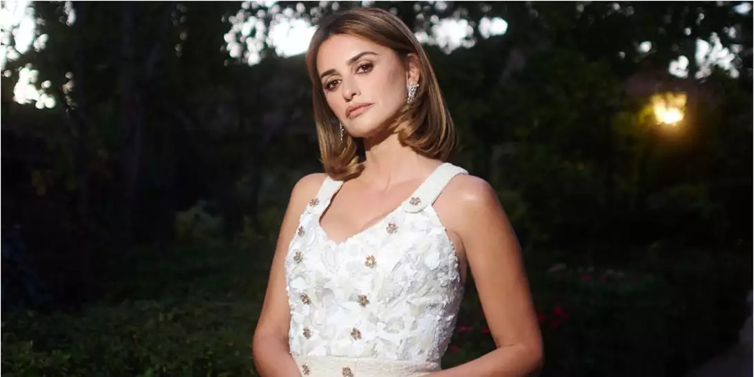 Η Penelope Cruz με το hair look που περισσότερες γυναίκες άνω των 50 θα έπρεπε να υιοθετήσουν