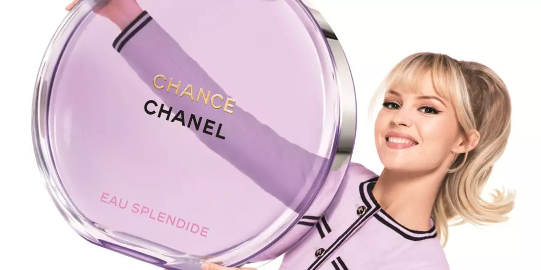 H πρέσβειρα του νέου αρώματος Chance Eau Splendide του οίκου Chanel