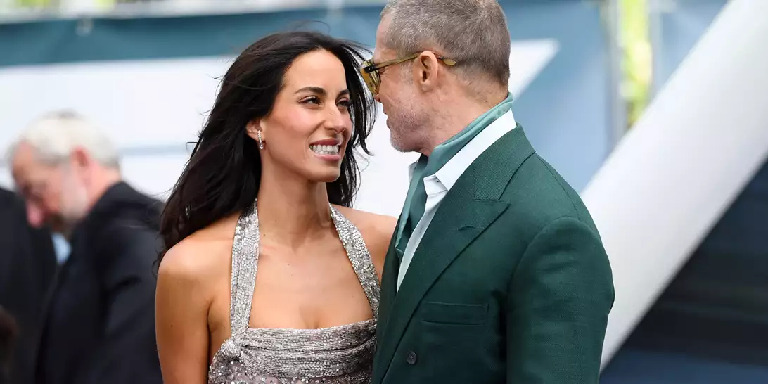 Brad Pitt | Στη νέα του εμφάνιση με την Ines de Ramon όλοι μιλούν για την ανανεωμένη του εικόνα