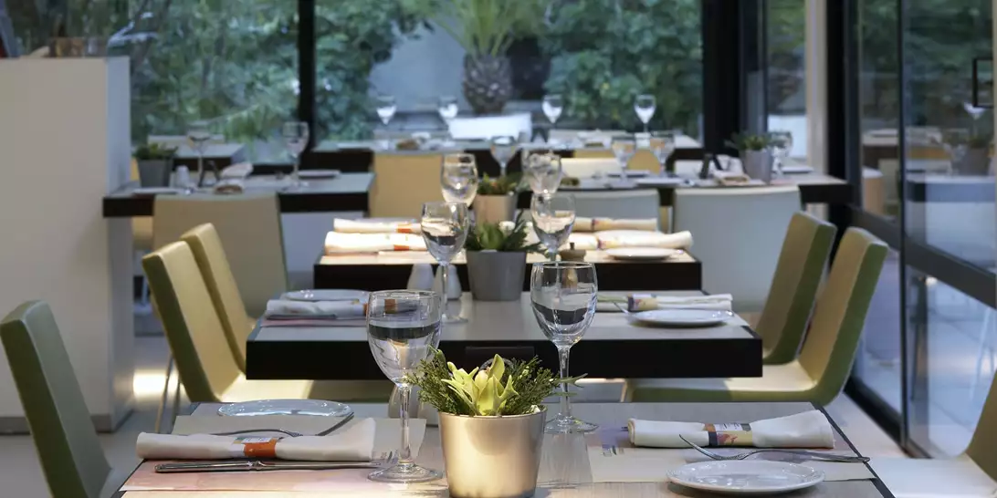 Χριστούγεννα και Πρωτοχρονιά στο Novotel Athenes | Μία γιορτή value for money πολυτέλειας