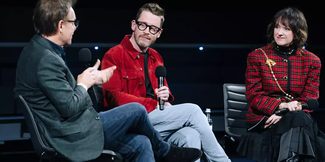 Home Alone | Η εμπειρία του να βλέπεις τη θρυλική ταινία μαζί με τον 45χρονο πλέον πρωταγωνιστή και τον σκηνοθέτη της