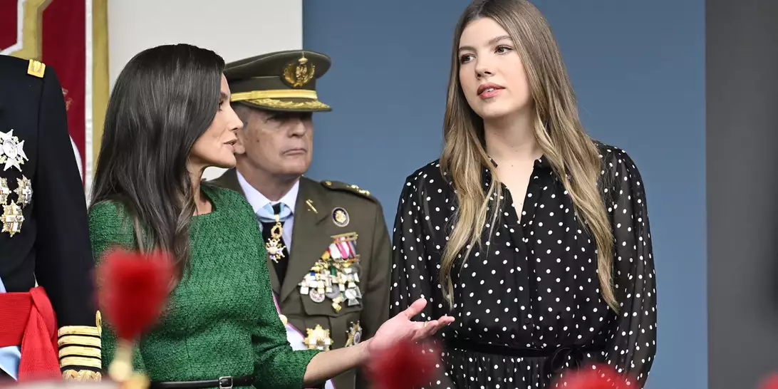 Το αθόρυβο ντεμπούτο της μικρότερης κόρης της βασίλισσας Letizia και του Felipe στο Παλάτι της Ι��πανίας