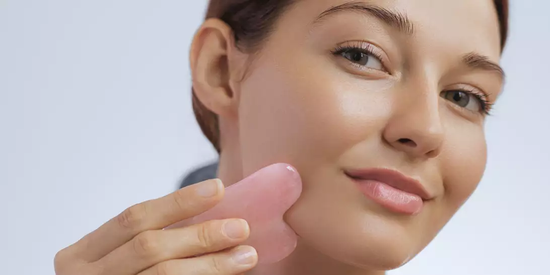 3 λάθη που κάνετε όταν χρησιμοποιείτε το gua sha