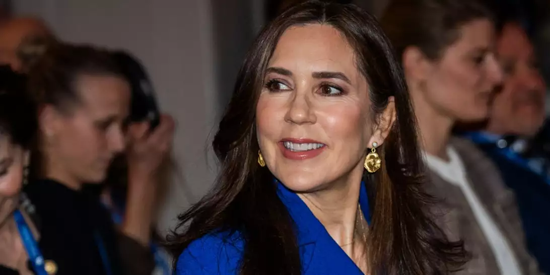 Βασίλισσα Mary | Έσπασε τον στιλιστικό της κανόνα