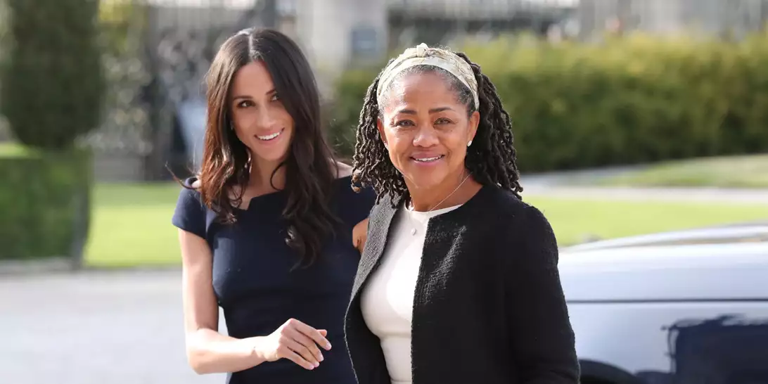 Doria Ragland | Η μητέρα της Meghan Markle απαντά στην αρνητική κριτική που έλαβε η εκπομπή της κόρης της