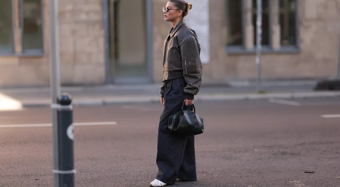 Τα 5 ζευγάρια παπούτσια που θα φορέσετε με τα τζιν της άνοιξης