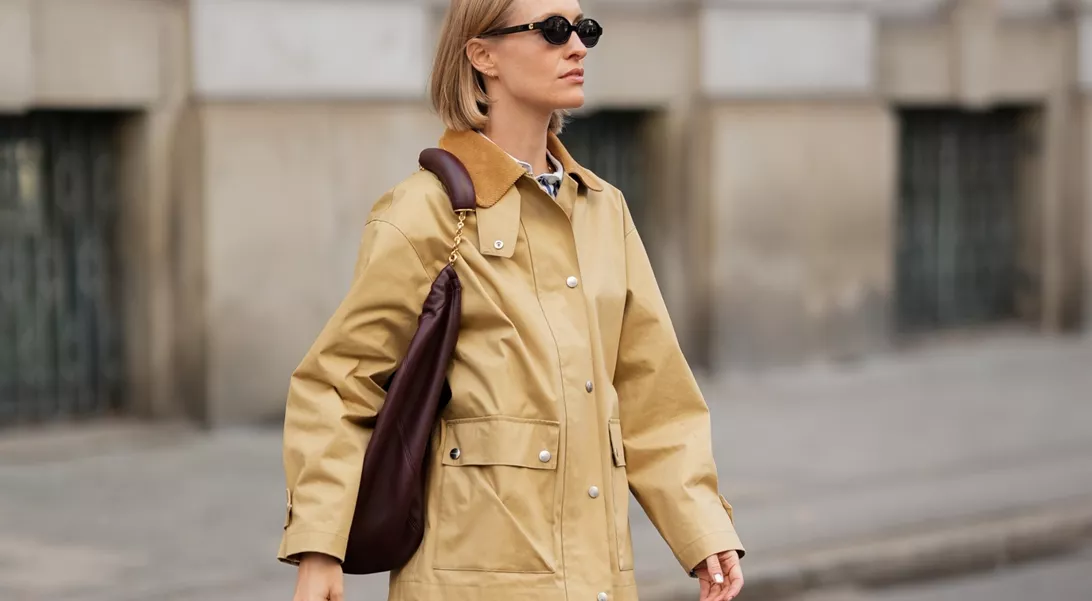 Τα κομψά τζάκετ που υπόσχονται να κάνουν τη διαφορά στις ανοιξιάτικες εμφανίσεις σας