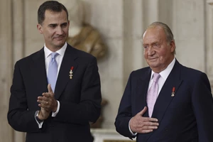 Βασιλιάς Felipe | Το αστείο στιγμιότυπο με την κόρη του όταν νόμιζαν ότι δεν τους βλέπει κανείς