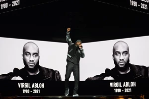 "Virgil was here" | Οι celebrities που έδωσαν το παρών στο σόου του οίκου Louis Vuitton