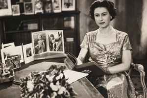 Βασίλισσα Ελισάβετ | Το αναπάντεχο σνακ με το οποίο συνόδευε πάντα το απογευματινό της τσάι