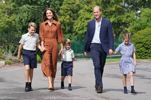 Πρίγκιπας Harry – Meghan Markle | Η χριστουγεννιάτικη κάρτα χωρίς τα παιδιά τους