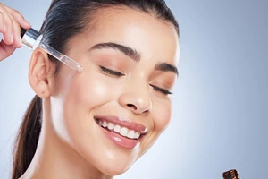 Το πιο ισχυρό skincare duo για αντιγήρανση και σύσφιξη
