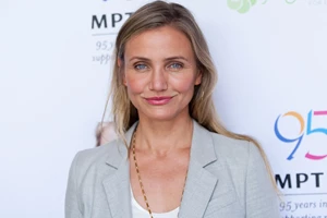 Η Cameron Diaz μόλις κυκλοφόρησε μια εξαιρετικά κομψή, καλοκαιρινή σειρά κρασιών