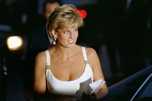 Πριγκίπισσα Diana | Γιατί η βασιλική οικογένεια δεν έχει δώσει στον νόμιμο ιδιοκτήτη το αυτοκίνητο στο οποίο πέθανε;