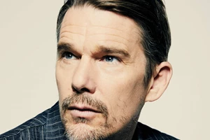 Ο Ethan Hawke και ο Pedro Pascal θα πρωταγωνιστήσουν στο νέο γουέστερν του Pedro Almodóvar