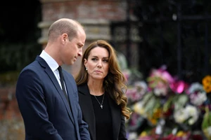 Γιατί η Kate Middleton είναι "συντετριμμένη" για το μέλλον του πρίγκιπα George