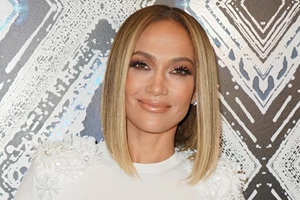 Η Jennifer Lopez δεν πληρώθηκε για την ταινία Hustlers