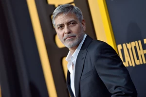 George Clooney | "Κουρεύομαι μόνος μου εδώ και χρόνια"