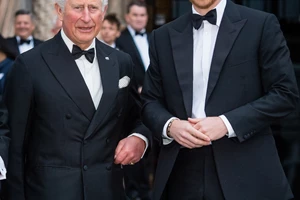 Στέψη Βασιλιά Καρόλου | Η κίνηση απέναντι στον πρίγκιπα Harry που δημιουργεί ερωτηματικά για τη σχέση του με το Παλάτι