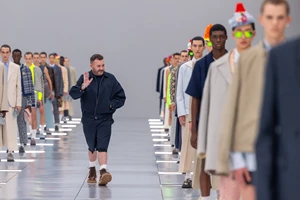 Ο Lorenzo Serafini είναι ο νέος creative director της Alberta Ferretti