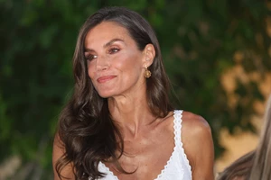 Βασίλισσα Letizia | Το μυστικό πίσω από το ανεπιτήδευτο royal στυλ της