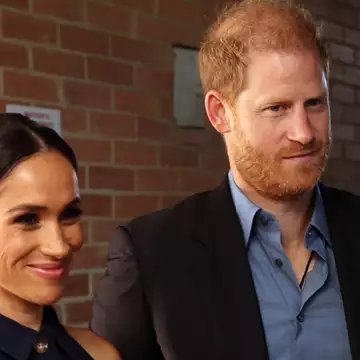 Ο πρίγκιπας Harry υπερασπίζεται τη Meghan Markle ως "ιδανικό αφεντικό"