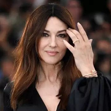 Μετά τα 50 | Τα 5 πιο συχνά λάθη με τον ορό προσώπου