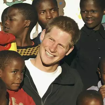 Πρίγκιπας Harry | Oι καλύτερες φωτογραφίες από τα ταξίδια 20 χρόνων στο Λεσότο