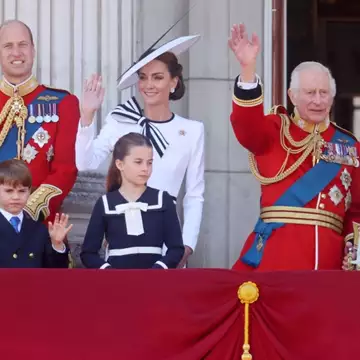 Πριγκίπισσα Charlotte | Η συλλογή κοσμημάτων αξίας 11,5 εκατομμυρίων ευρώ που θα κληρονομήσει από την Kate Middleton