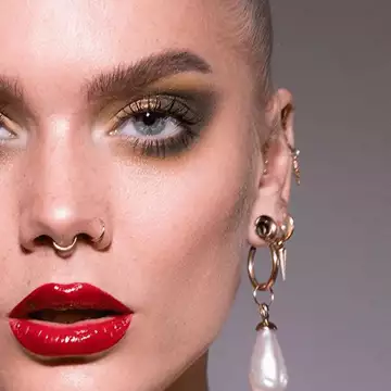 3 γιορτινά μακιγιάζ για εσάς που δεν αγαπάτε το glitter