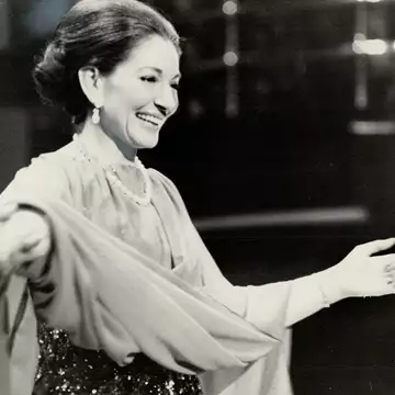 H βασανισμένη Μαρία Κάλλας | Οι εκβιασμοί από τη μητέρα της, η σεξουαλική κακοποίηση, ο βίαιος Ωνάσης κι άλλες δραματικές στιγμές της ζωή της