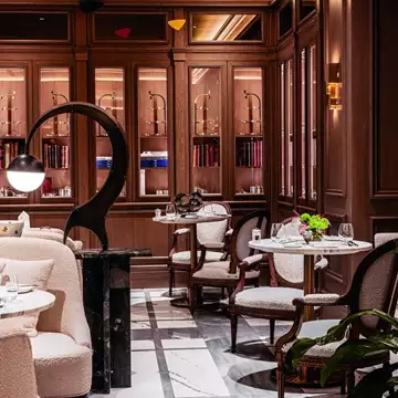 Χριστούγεννα στην πόλη | Spread the Jolly Dolli spirit