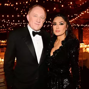 Salma Hayek | Ο πραγματικός λόγος που δεν συνόδευσε τον François-Henri Pinault στον γάμο των Jeff Bezos - Lauren Sanchez