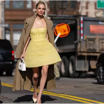 Evening elegance | Τα 5 στιλ φορεμάτων που είναι ιδανικά για τις βραδιές της άνοιξης