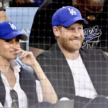 Hatgate | Γιατί ο πρίγκιπας Harry ζήτησε "συγγνώμη" από τον Καναδά εξαιρτίας ενός καπέλου;