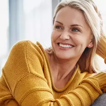 Εμμηνόπαυση | Η συνήθεια που θα σας βοηθήσει να μείνετε δραστήρια