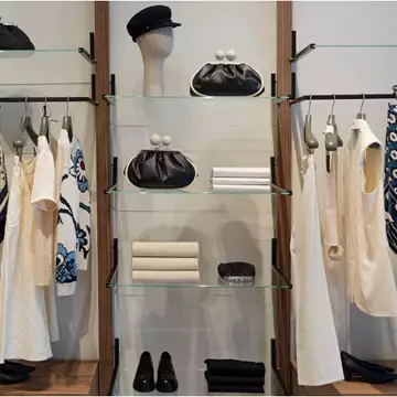 Άνοιξε στην Ελλάδα το πρώτο κατάστημα Weekend Max Mara