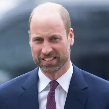 Ο πρίγκιπας William μόλις έκανε άλλο ένα αυτοσαρκαστικό αστείο για το ότι θα χάσει τα μαλλιά του