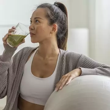 Ελιξίρια νεότητας | 5 smoothies που ενισχύουν το κολλαγόνο χαρίζοντας νεανικό δέρμα