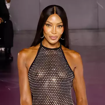 Naomi Campbell | Η στιγμή που δακρύζει μιλώντας για το σκάνδαλο για το οποίο κατηγορείται