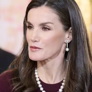 Βασίλισσα Letizia | Πώς απέκτησε το ιστορικό μαργαριταρένιο κολιέ της