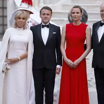 Μια ιστορική βραδιά για την πριγκίπισσα Charlene και τη βασιλική οικογένεια του Μονακό