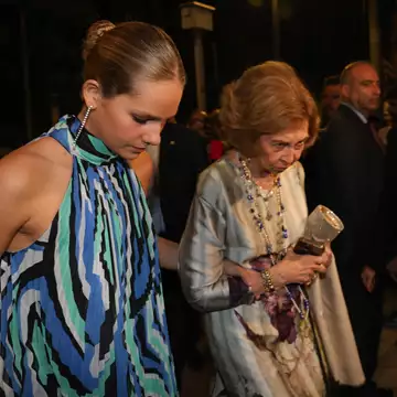 Βασίλισσα Σοφία | Η σοβαρή ασθένεια που την αναγκάζει να αναβάλλει τα καλοκαιρινά της σχέδια