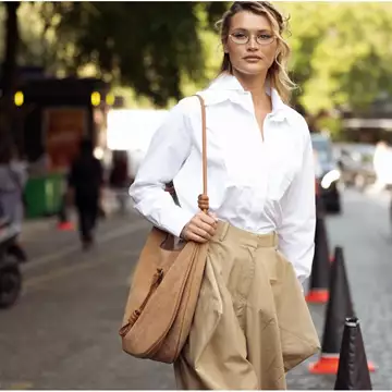 Καλοκαιρινές εκπτώσεις 2025 | Τα κομμάτια που αξίζει να βάλετε στη shopping list σας